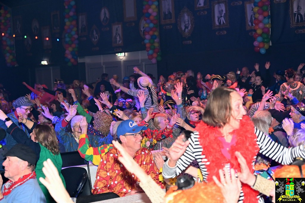 ../Images/Seniorencarnaval 2026 172.jpg